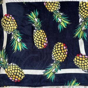 Vera Bradley 50”x80” Throw Blanket